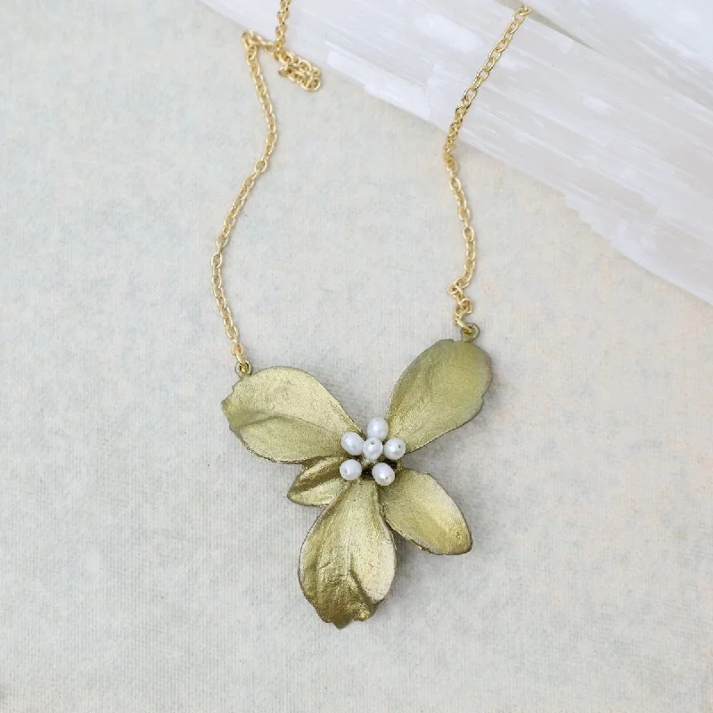 women's necklaces with gold accents -Pachysandra Pendant Necklace