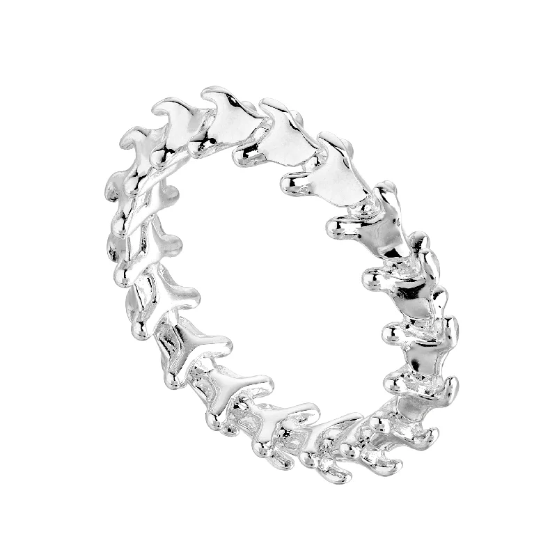 women's rings with three-stone design -Serpent's Trace Band Ring - Silver