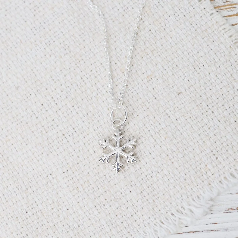 women's necklaces with geometric shapes -Sterling Silver Snowflake Pendant Necklace