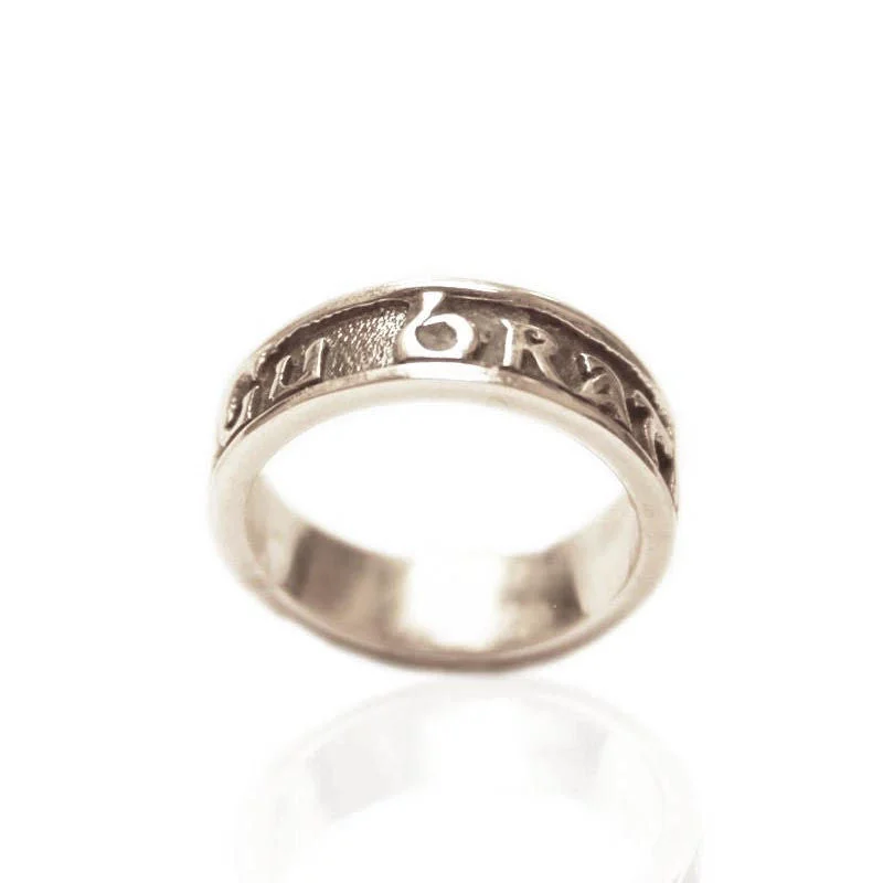 women's rings with round halo -Gaelic Gu Brath Forever Ring In Silver