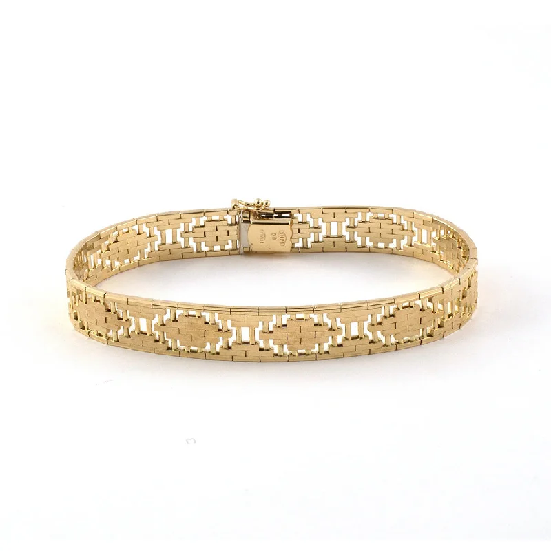 women's bracelets with chic design -Italian Textured Gold Bracelet