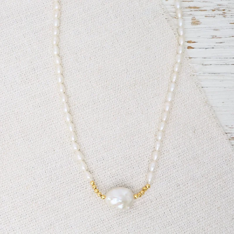 women's necklaces with bold look -White Pearl Nugget Necklace